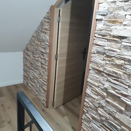 Gite Les 3 Tetes De Loups Fumay Eksteriør billede